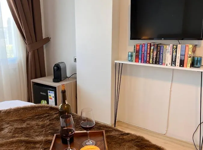 B. Equine Range Farma Narlidere